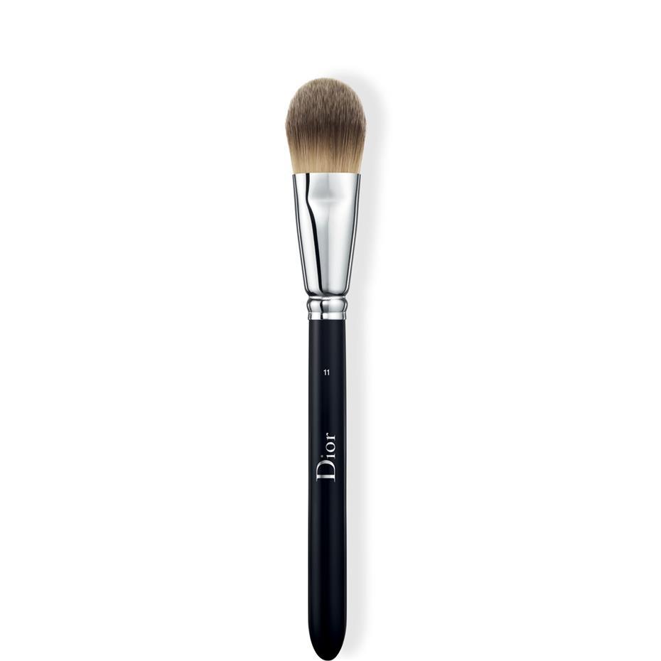 LIGHT COVERAGE FOUNDATION BRUSH N°11