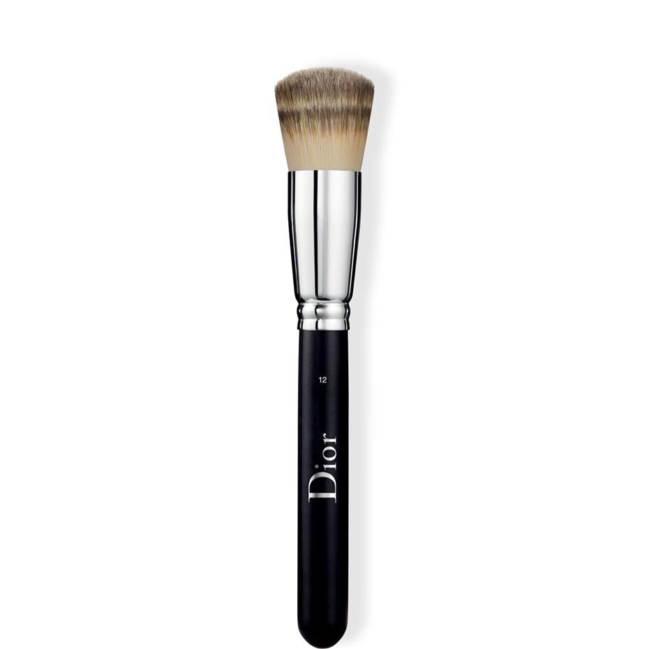 FULL COVERAGE FOUNDATION BRUSH N°12